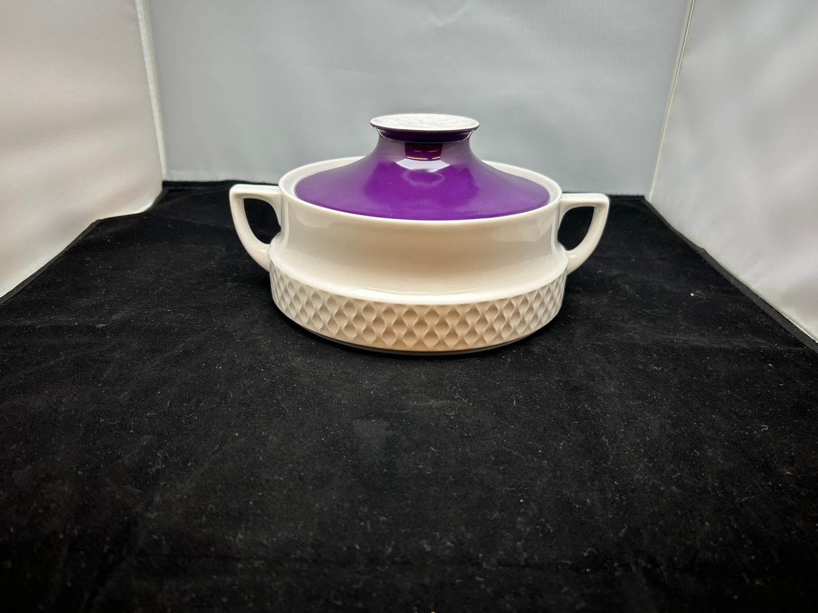 Vintage Schirnding Bavaria Violetta dekschaal porselein, Ophalen, Vintage, Porselein, Schaal of Schalen