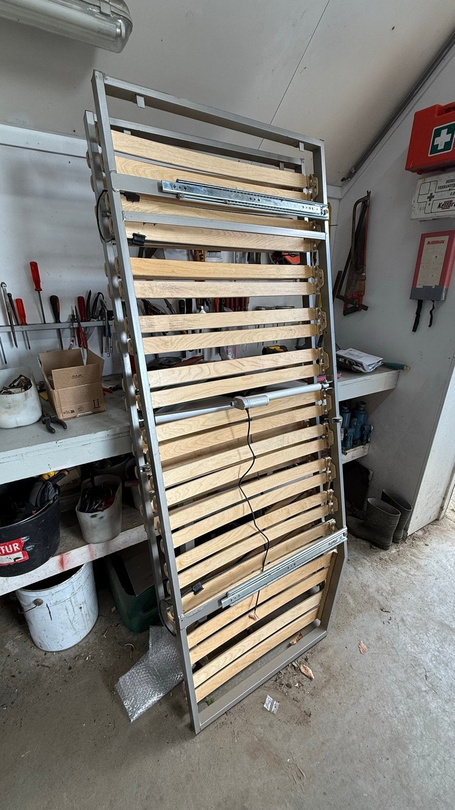 2x Verstelbare lattenbodem met motor voor camper of caravan., Ophalen, Eenpersoons, 190 cm of minder, 80 cm