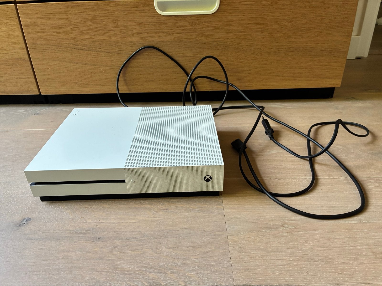 Xbox One S, Spelcomputers en Games, Spelcomputers | Xbox One, Ophalen, Xbox One S, Zonder controller, 1 TB