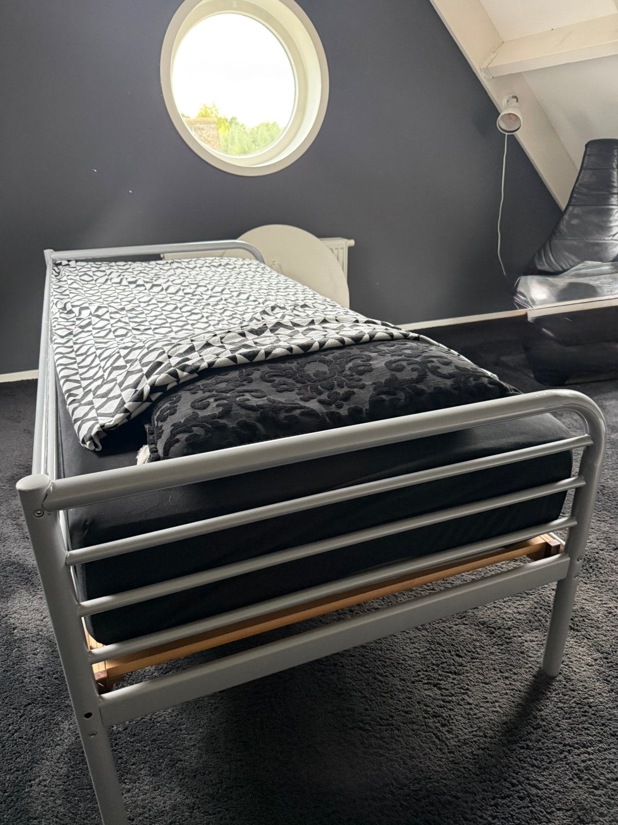 Stoer Ikea bed, Ophalen, 85 tot 100 cm, Zo goed als nieuw, Lattenbodem