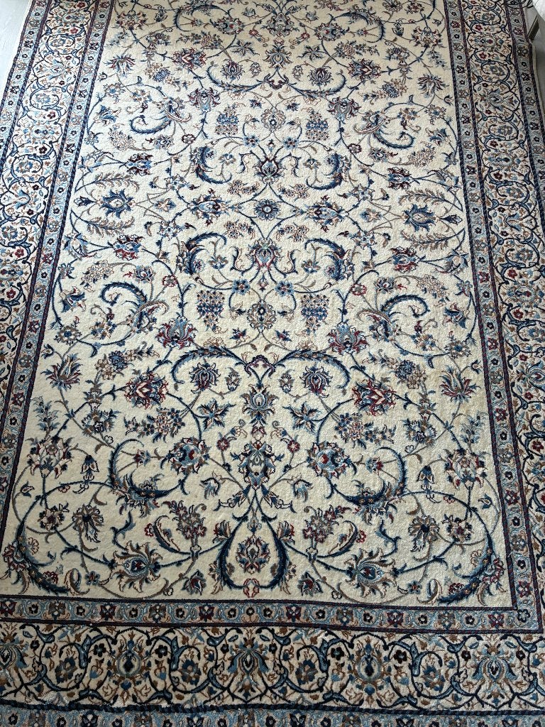 Perzisch tapijt, Ophalen