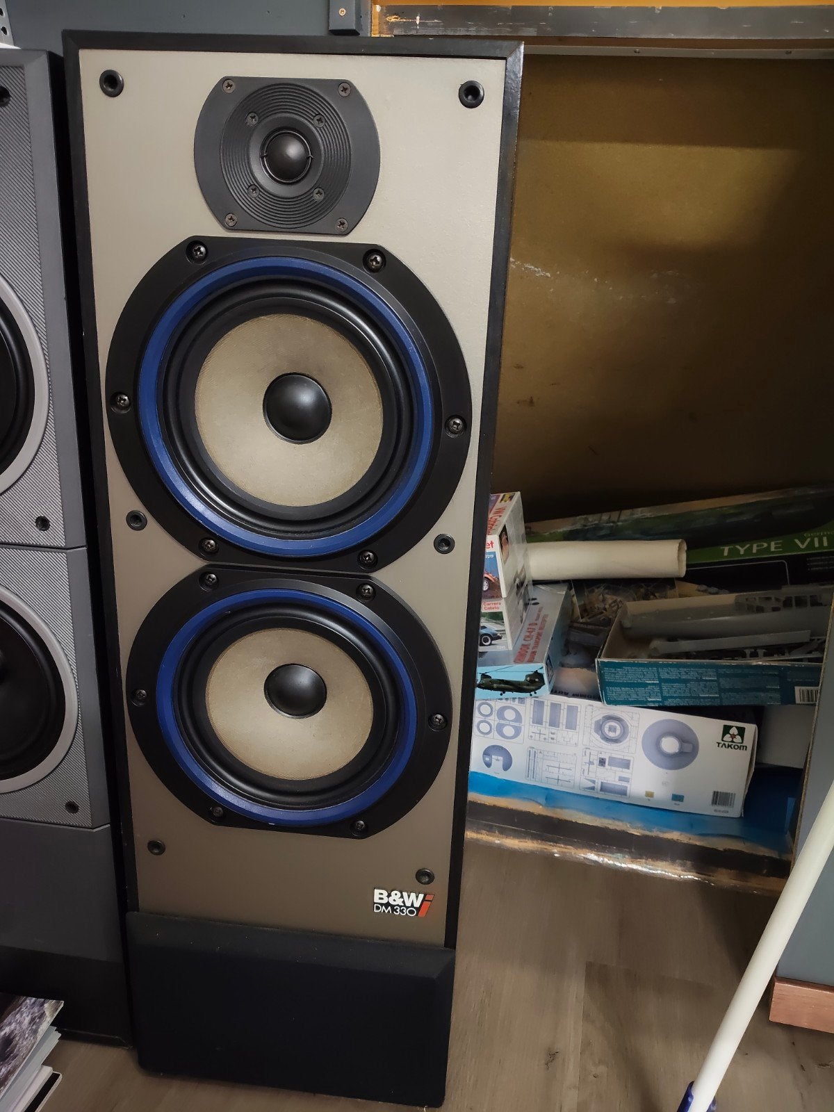 Bower&Wilkins DM 330I luidsprekers, Ophalen, Vloerstaande luidspreker, Gebruikt, 60 tot 120 watt