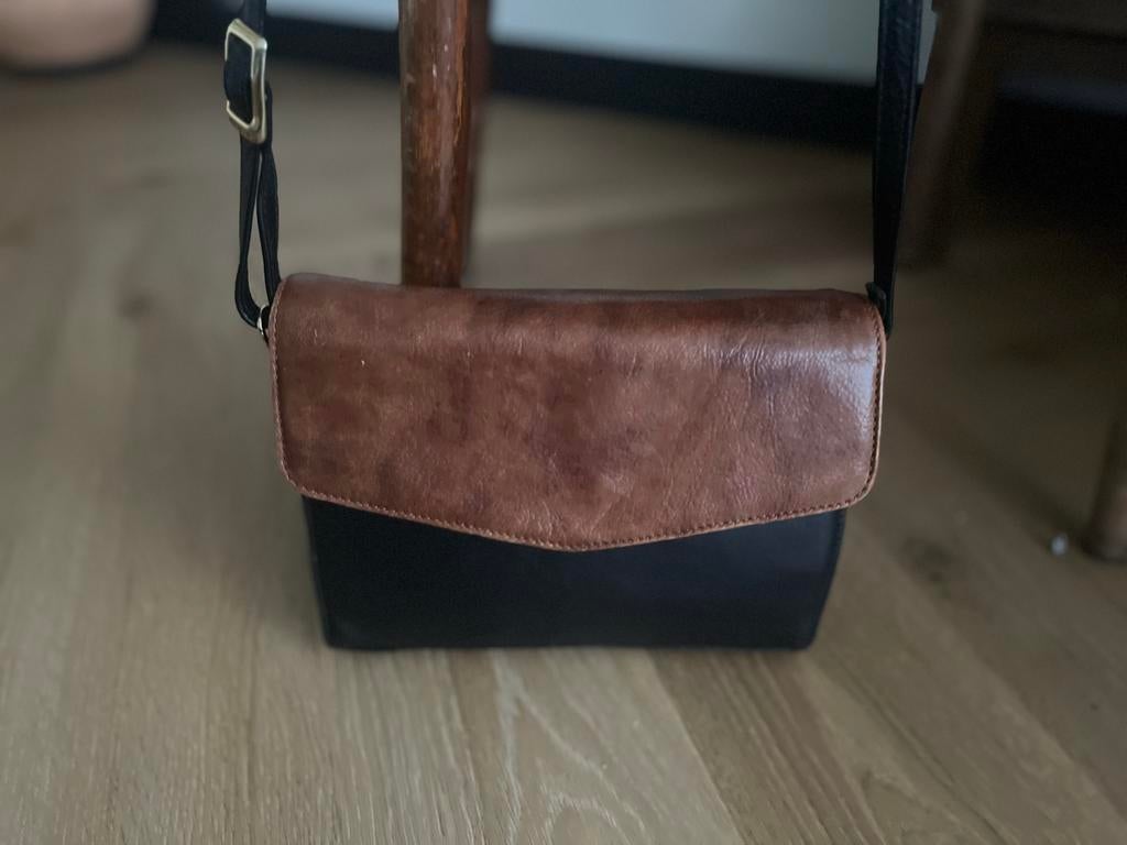 Artenova Pelleterie Leren Schoudertas - Vintage & Chic, Ophalen of Verzenden, Zo goed als nieuw, Bruin, Schoudertasje