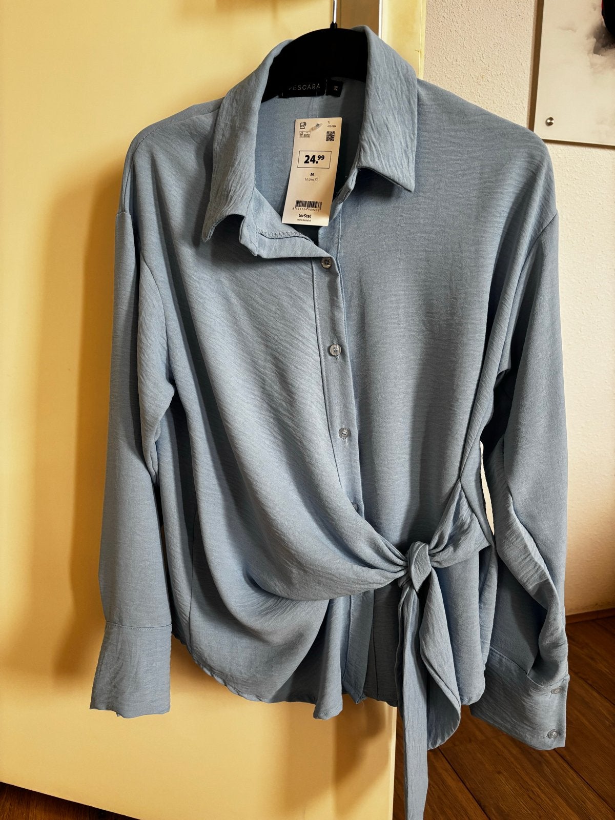 Nieuwe lichtblauwe blouse, maat M, met kaartje, Ophalen of Verzenden, Nieuw, Maat 38/40 (M), Blauw