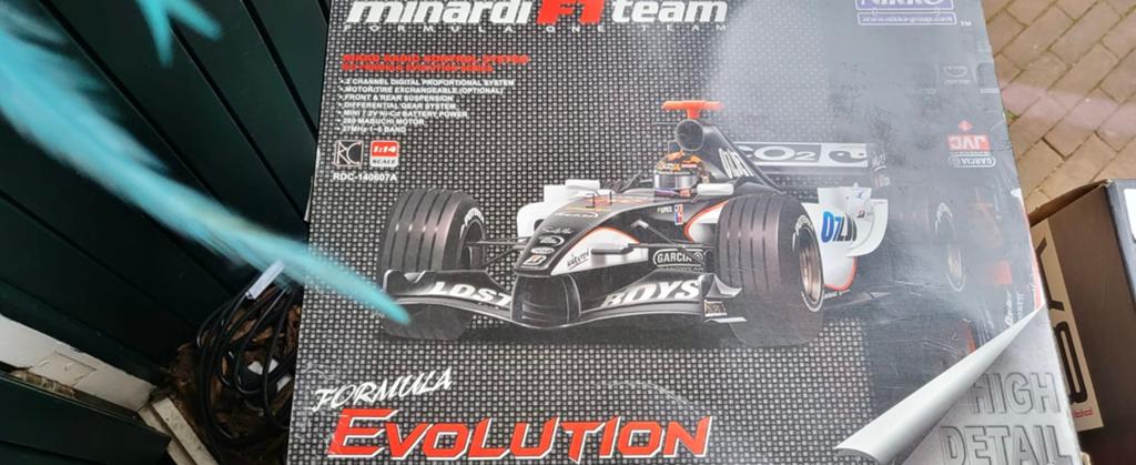 Nikko RC Formula evolution series Minardi ps05, Hobby en Vrije tijd, Modelbouw | Radiografisch | Auto's, Schaal 1:14, Nieuw, Ophalen of Verzenden