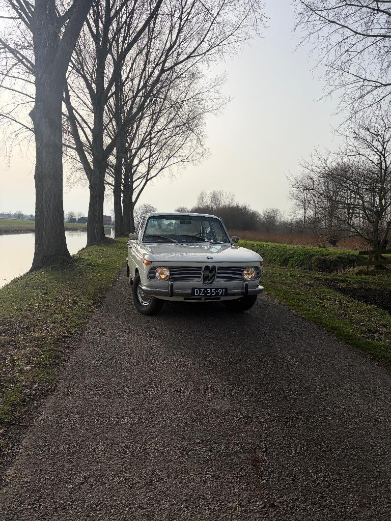 BMW 1800 1.8 1966 Wit, Auto's, BMW, 4 cilinders, Wit, Handgeschakeld, Particulier