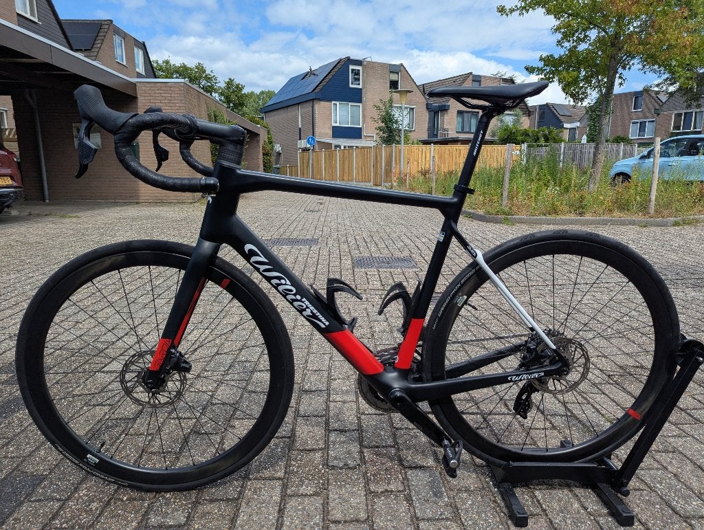 Wilier Garda AXS, 28 inch, Gebruikt, Carbon, Heren