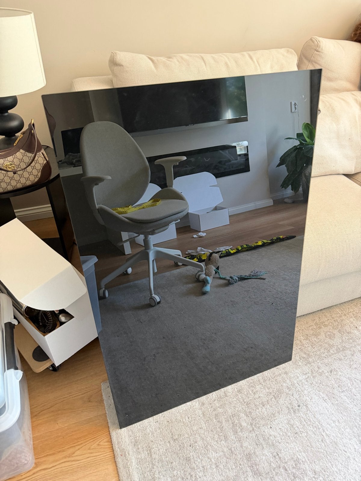 GRATIS  Grote rechthoekige zwarte ‘whiteboard’  60x90cm, Gebruikt, Ophalen of Verzenden, 75 tot 100 cm, 150 tot 200 cm