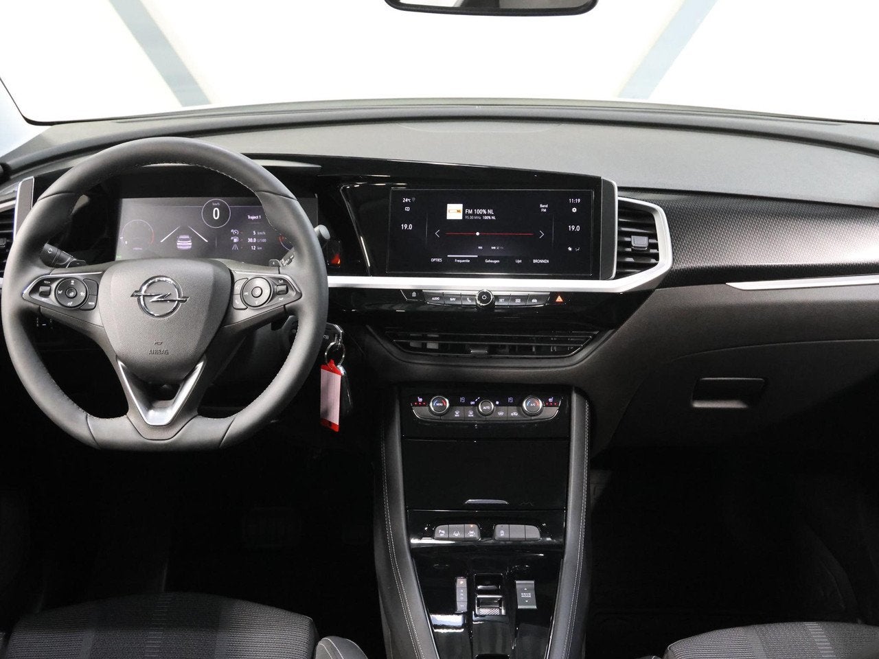 Foto 14 van Opel Grandland 1.2 130PK Turbo GS | 1ste eigenaar | AppleCar