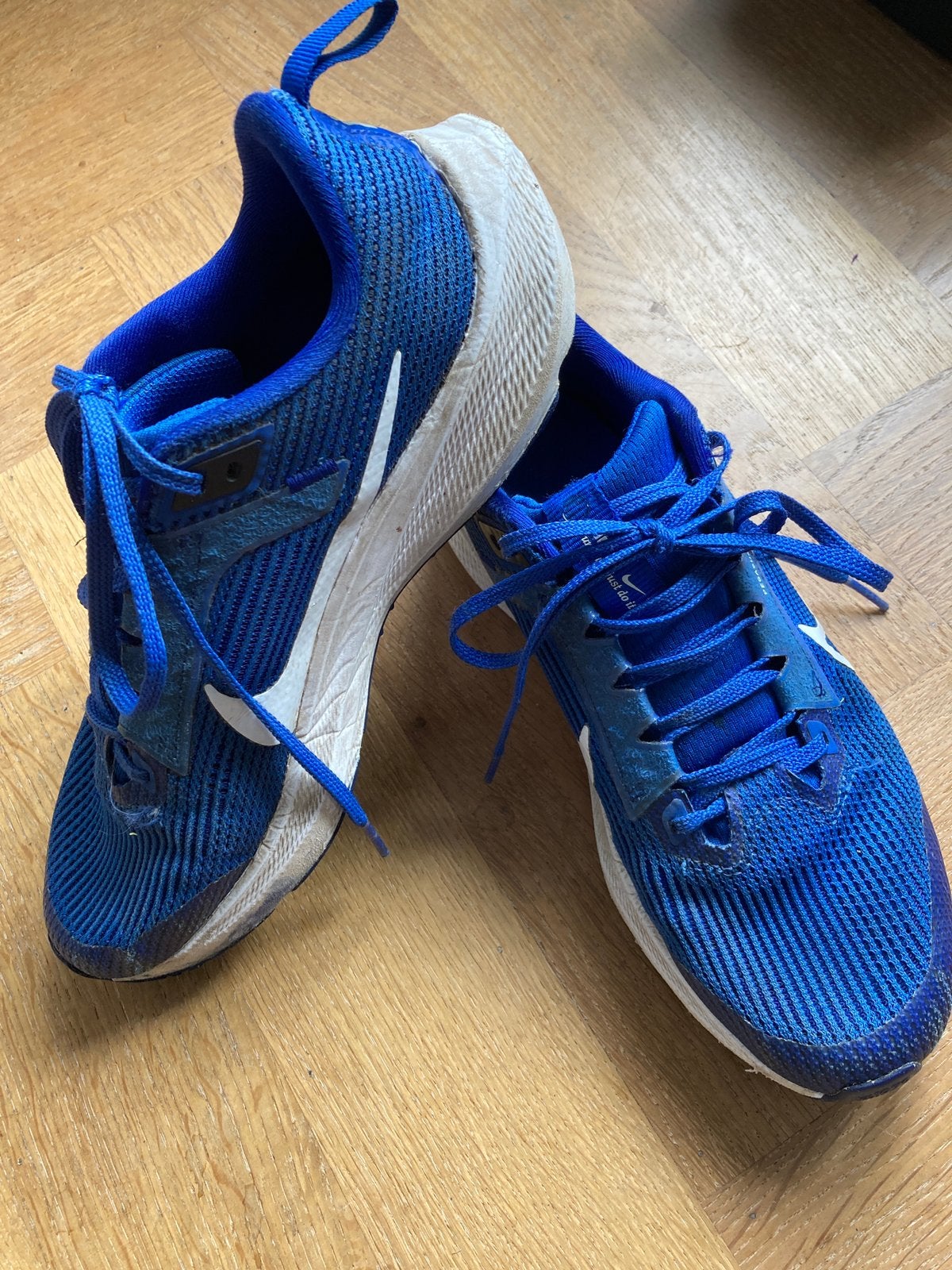 Hardloopschoenen Nike maat 38,5, Gebruikt, Ophalen of Verzenden, Hardlopen, Hardloopschoenen