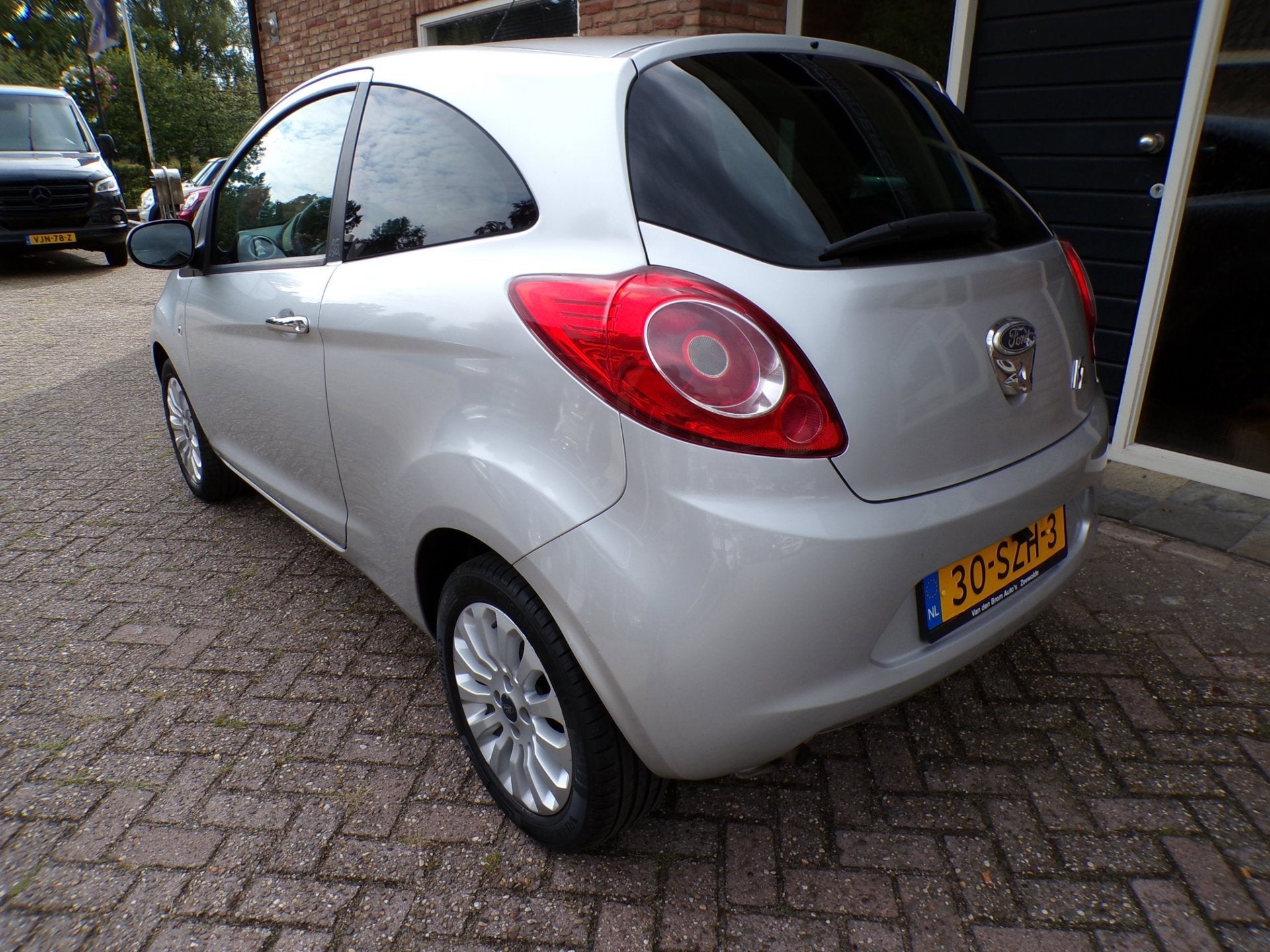 Ford Ka 1.2 Titanium X start/stop, Voorwielaandrijving, Euro 5, Stof, Gebruikt