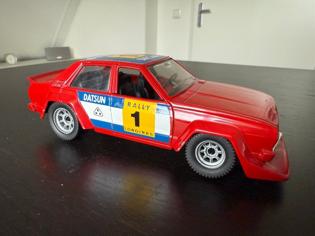 Polistil Datsun Violet 160J SN30 10/82, Ophalen of Verzenden, Overige merken