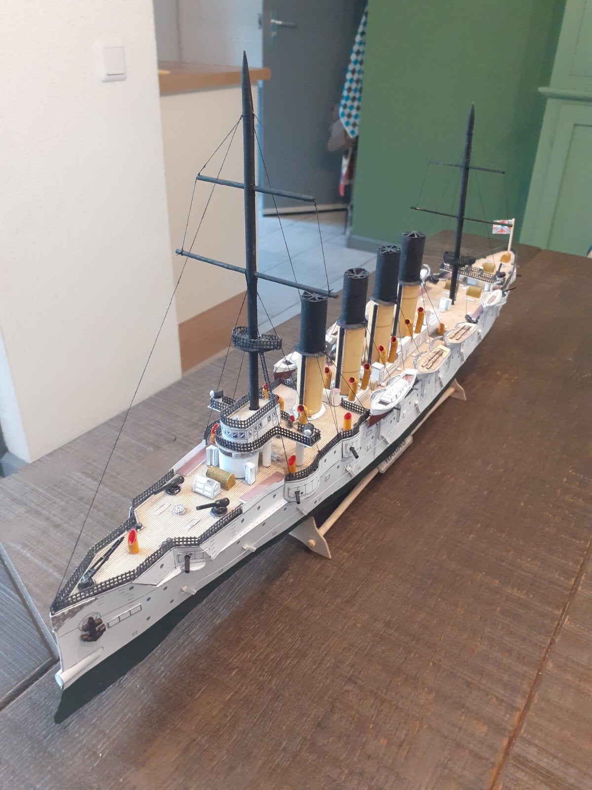 Gedetailleerd Kartonnen Model Schip - Oorlogsschip, Ophalen