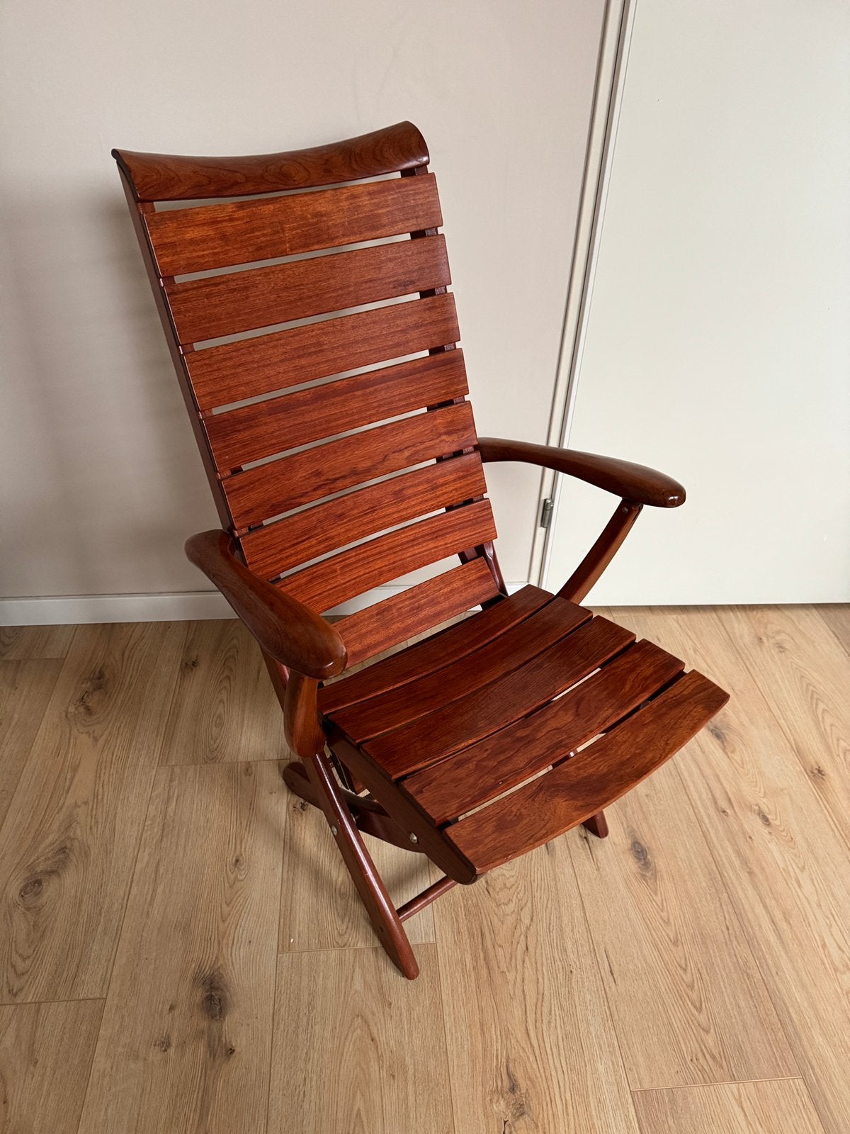 Triconfort verstelbare designstoel van massief hardhout, Ophalen, Minder dan 50 cm, 75 tot 100 cm, Zo goed als nieuw
