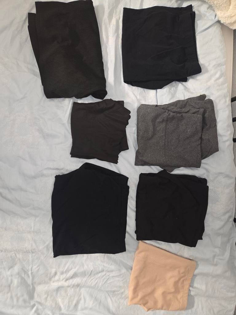 7 korte broeken voor dames, maat XL, in goede staat., Kort, Zwart, Maat 46/48 (XL) of groter, Ophalen of Verzenden