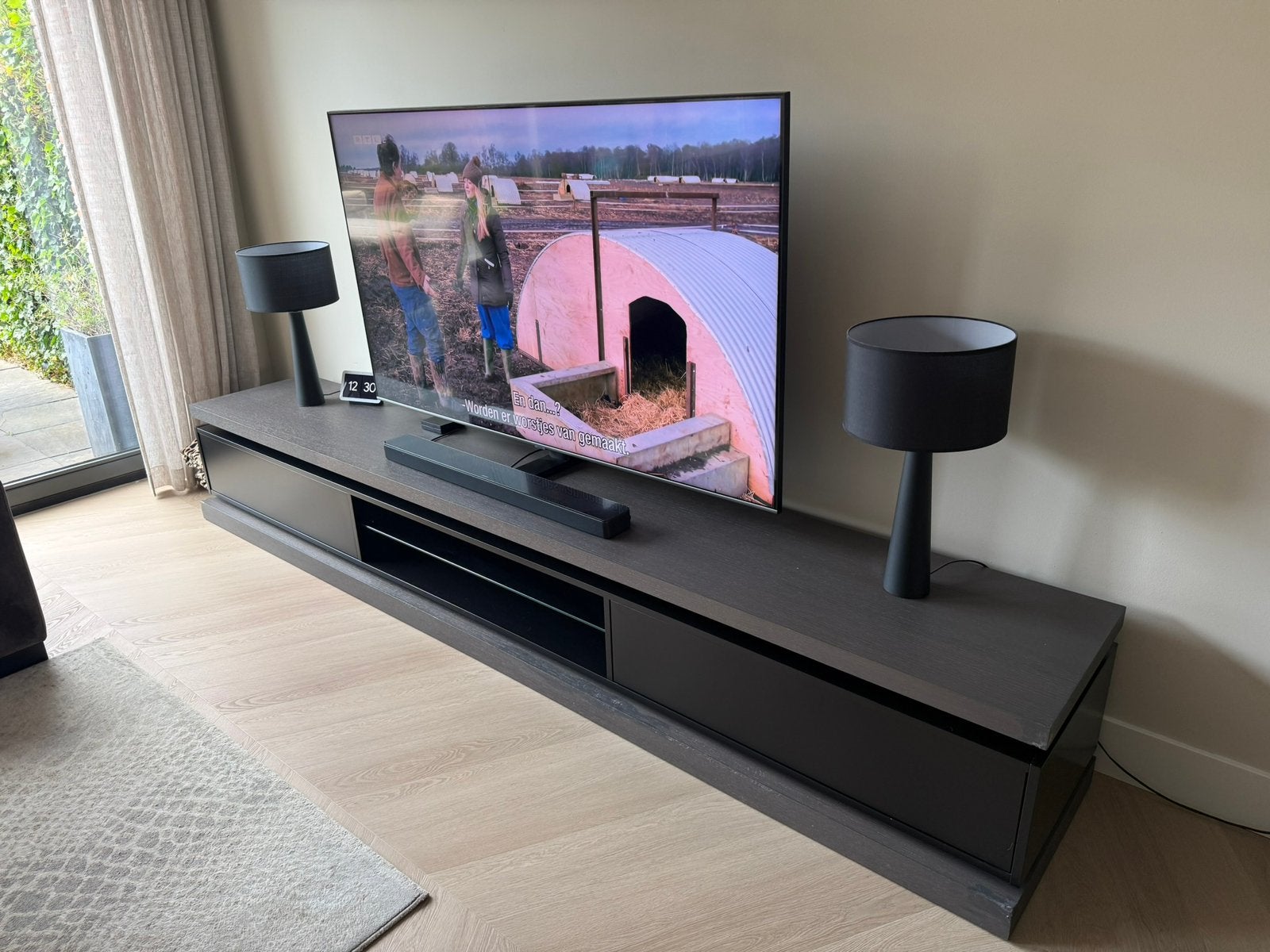 TV meubel met lades 320cm, Ophalen, 100 tot 150 cm, Zo goed als nieuw, Minder dan 100 cm