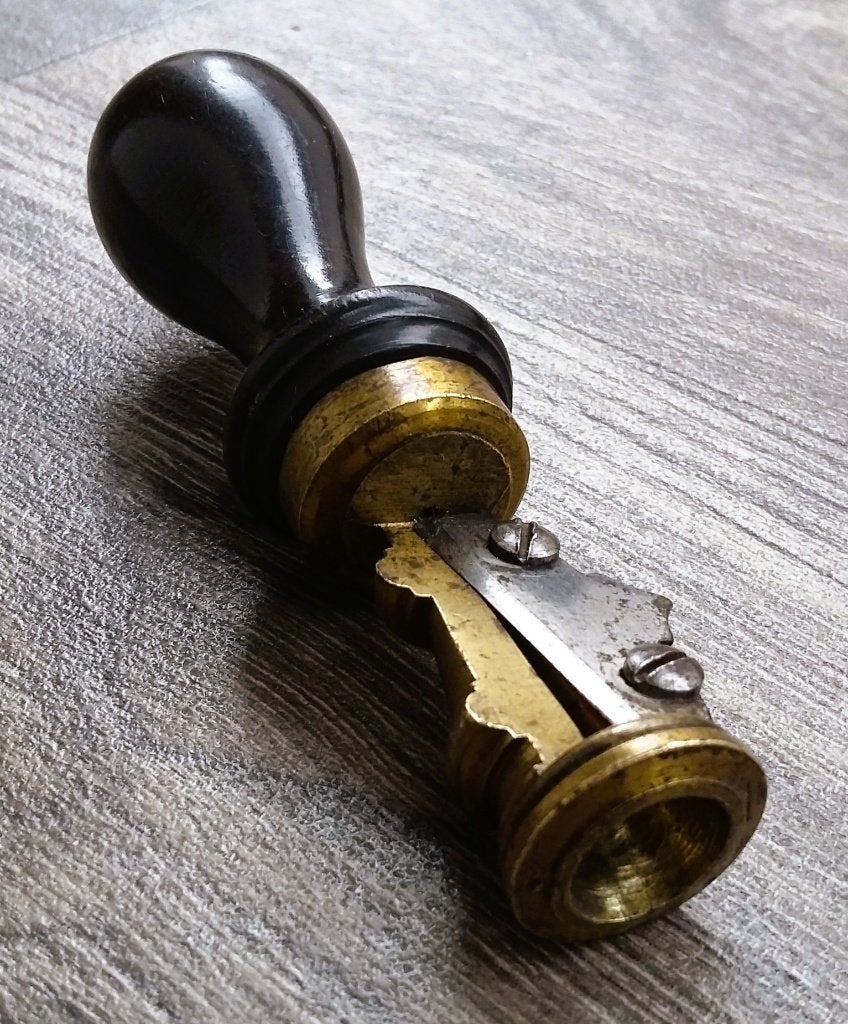Omstreeks 1850 - 1875 Houten Potlood Slijper Puntenslijper, Antiek en Kunst, Ophalen of Verzenden