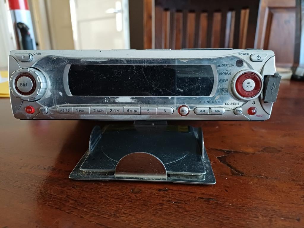 Autoradio met RDS, CD en MP3, Ophalen of Verzenden