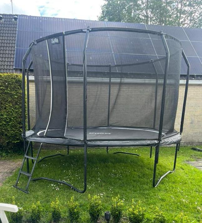 Salta premium trampoline 366, Kinderen en Baby's, Speelgoed | Buiten | Trampolines, Gebruikt, Ophalen