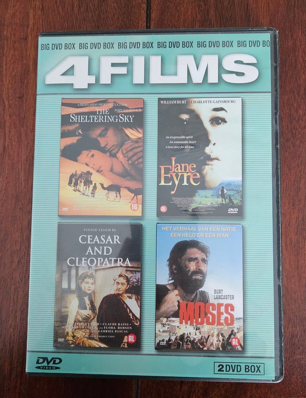 DvD box met 4 films , Jane Eyer, Moses , caesar and Cleopatr, Alle leeftijden, Ophalen of Verzenden, Zo goed als nieuw
