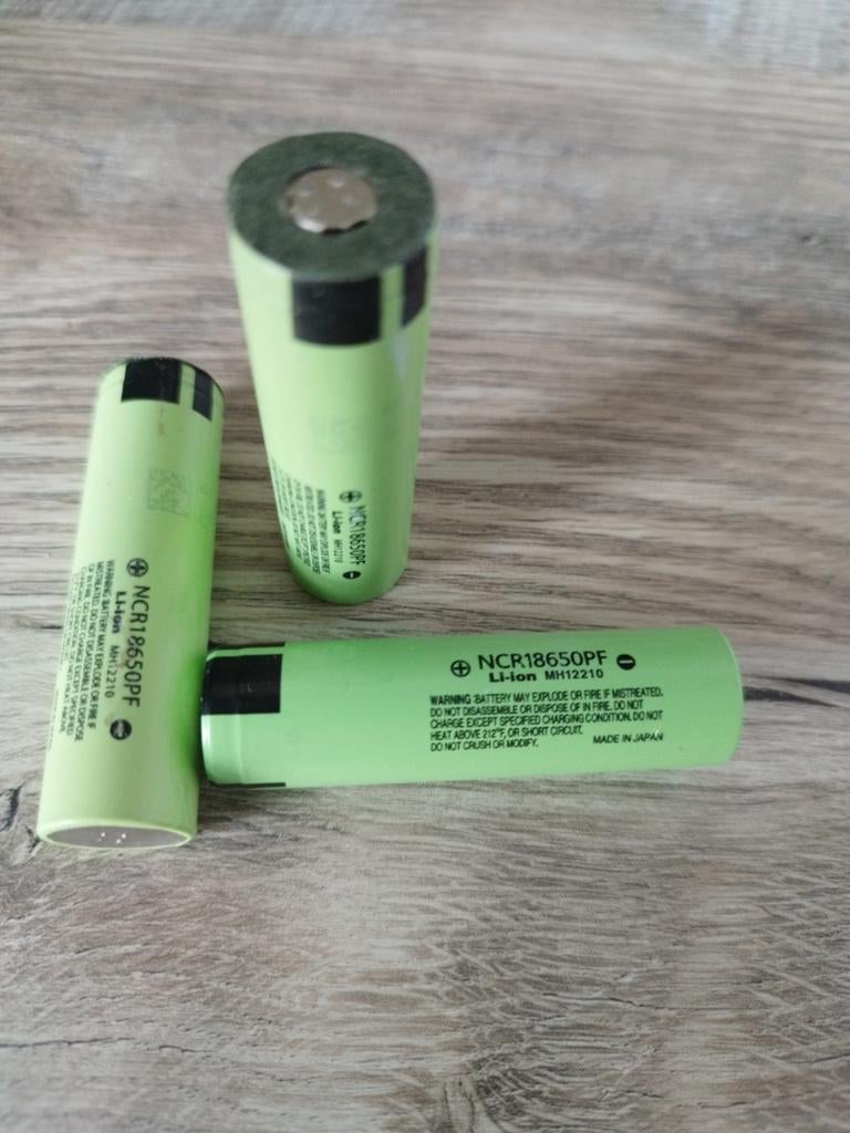 Panasonic NCR18650PF Li-ion 3,6V. 2900mAh batterijen, Ophalen of Verzenden, Gebruikt