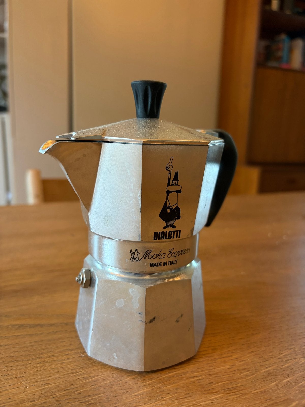 Bialetti Moka Express - Klassieke Italiaanse koffiepot, Ophalen, Overige modellen, Gemalen koffie, Zo goed als nieuw