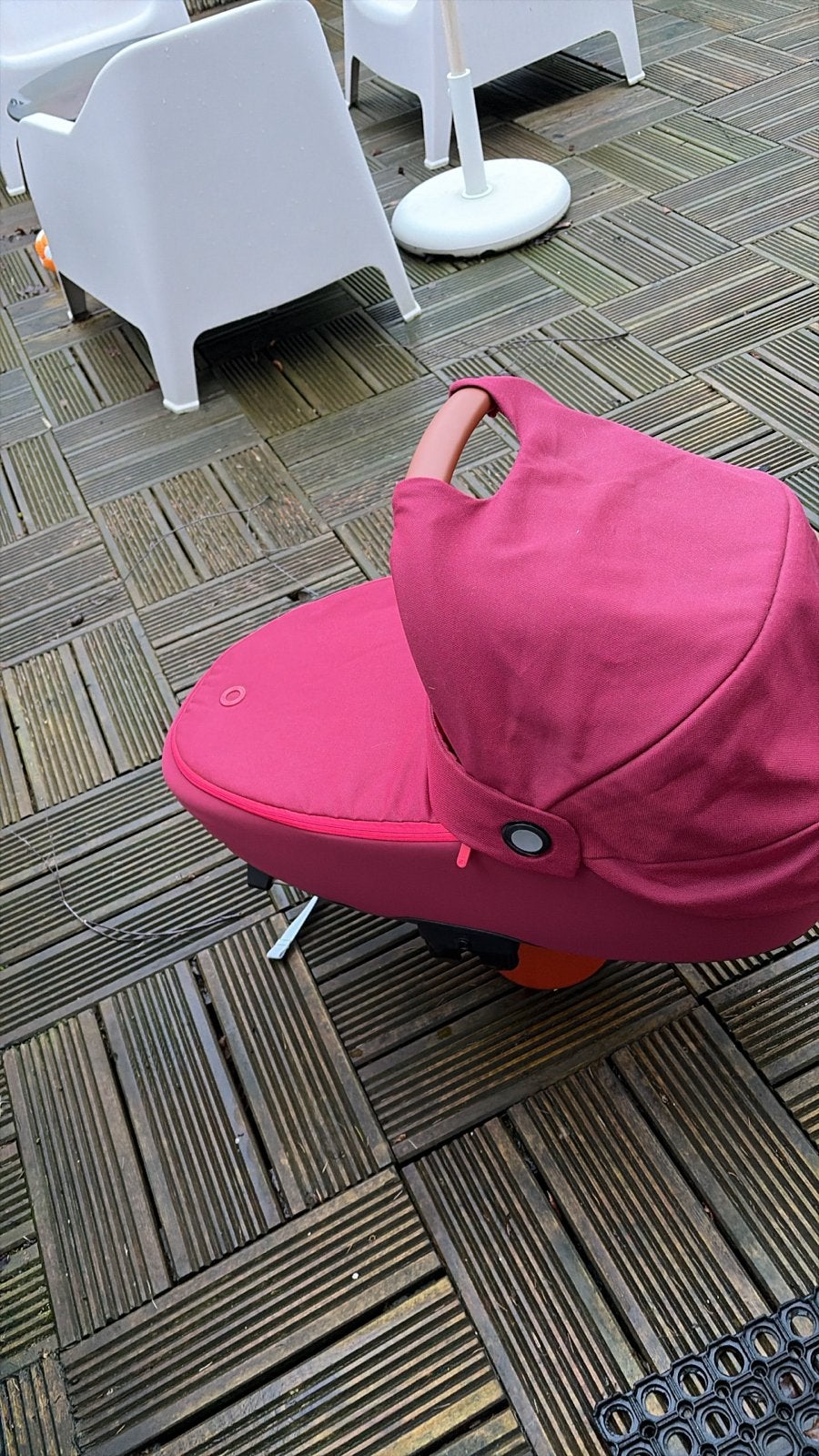 Maxi Cosi Jade reiswieg inclusief isofix - Zo goed als nieuw, Kinderen en Baby's, Autostoeltjes, Slaapstand, Zo goed als nieuw