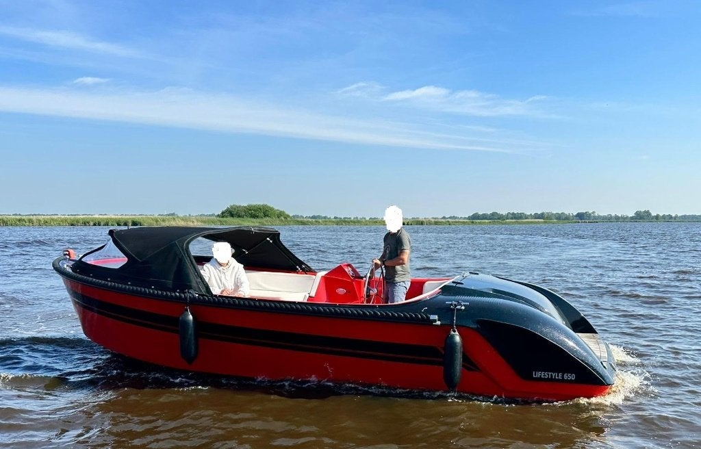 Sloep Lifestyle 650 Tender 60pk 4 Stroke, Watersport en Boten, Ophalen, 60 pk, Tender, Gebruikt