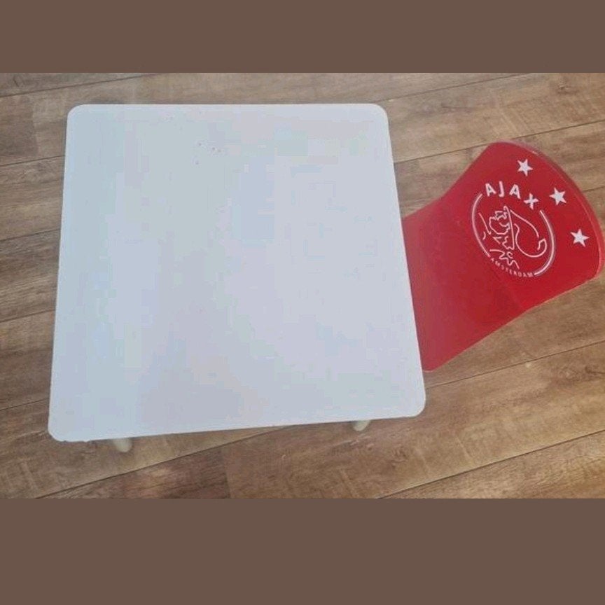 ajax tafel+stoel, Zo goed als nieuw, Minder dan 5 m², Vloertegels, Overige materialen