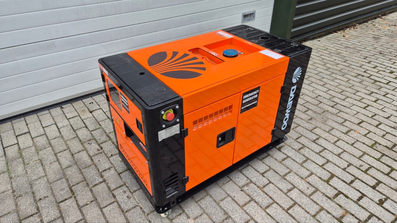 Daewoo Noodstroom aggregaat generator - 13,8 kVA - 11 kW, Ophalen of Verzenden
