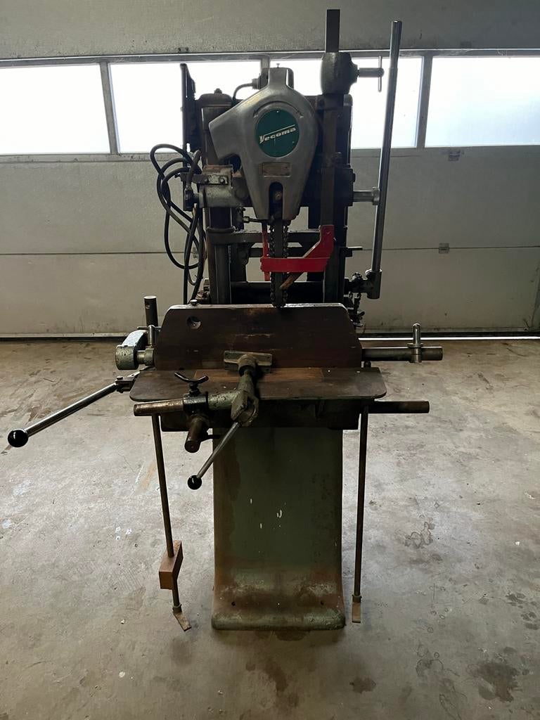 Vecoma kettingfreesmachine, Ophalen, Gebruikt