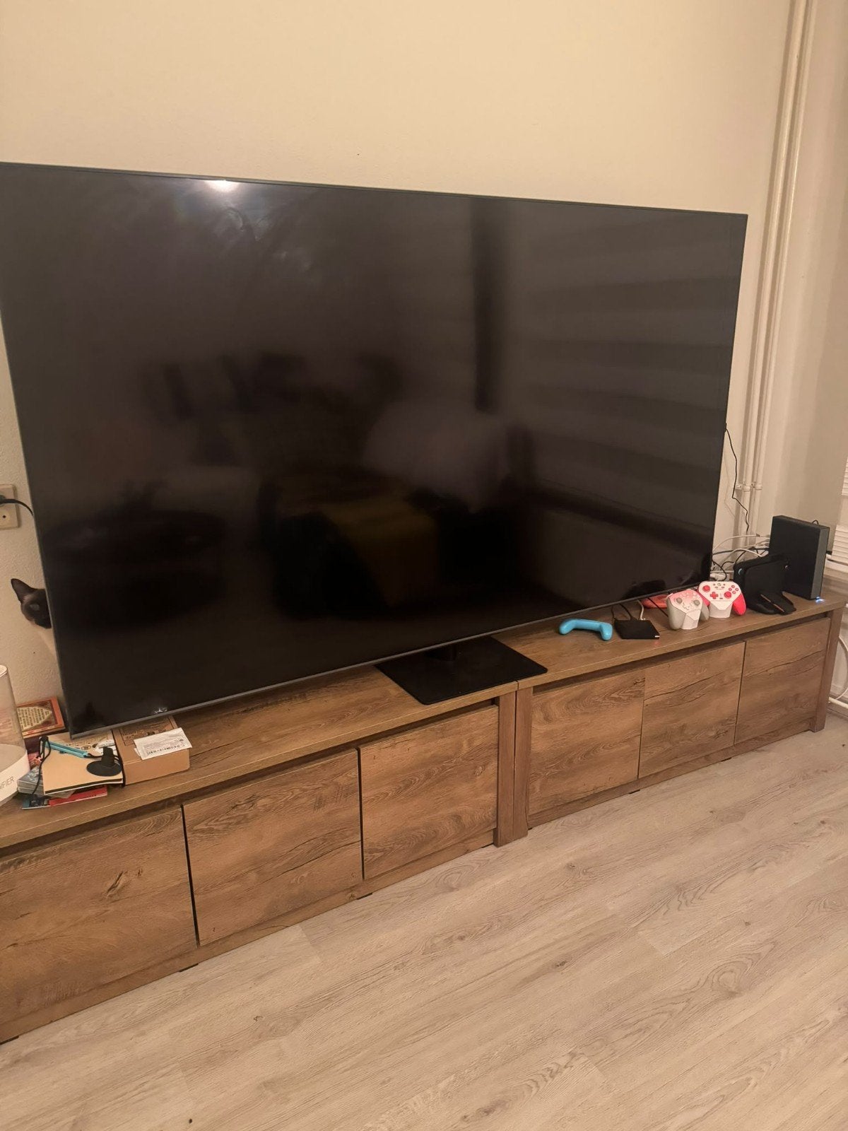 Samsung Q70CA85 QLED Smart TV met TV-kast, Ophalen, QLED, Zo goed als nieuw, Samsung