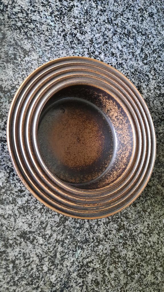 Arabia Ruska rond schaaltje met rand bruin, Huis en Inrichting, Keuken | Servies, Ophalen, Keramiek, Overige stijlen, Schaal of Schalen