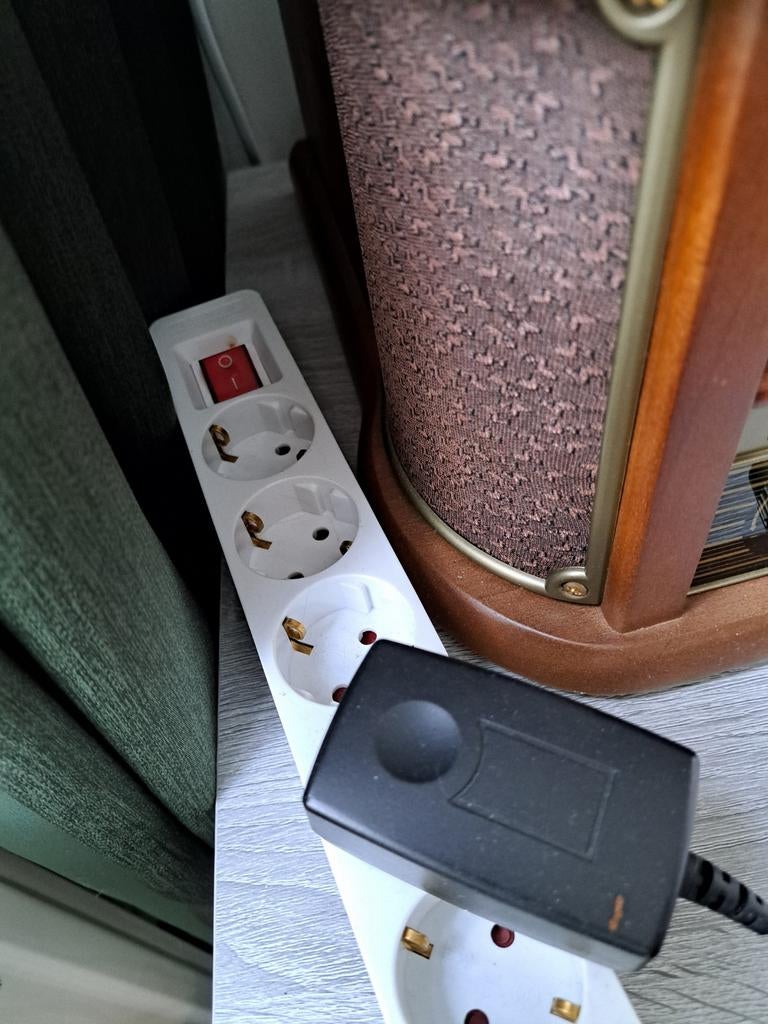 Leuke platenspeler met radio en cd speler, Audio, Tv en Foto, Luidsprekers, Zo goed als nieuw, Minder dan 60 watt, Front, Rear of Stereo speakers