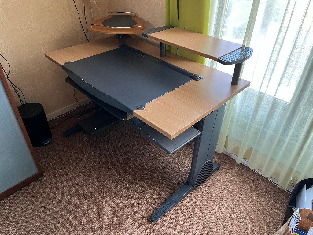 Bureau, Ophalen, Gebruikt, 120 cm, Spaanplaat of MDF