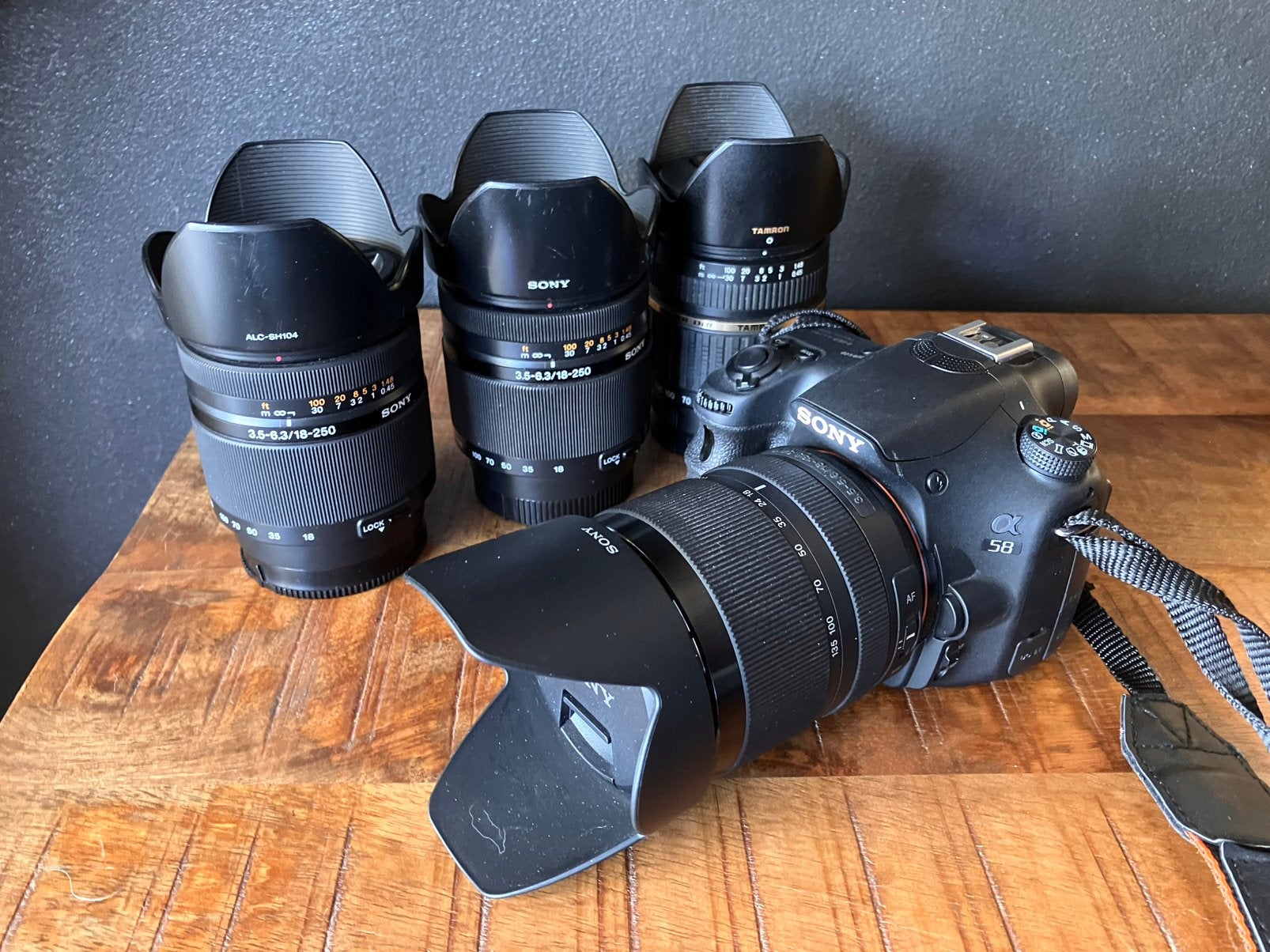 All-round lenzen voor Sony Alpha. A-mount, Ophalen of Verzenden, Gebruikt, Telelens