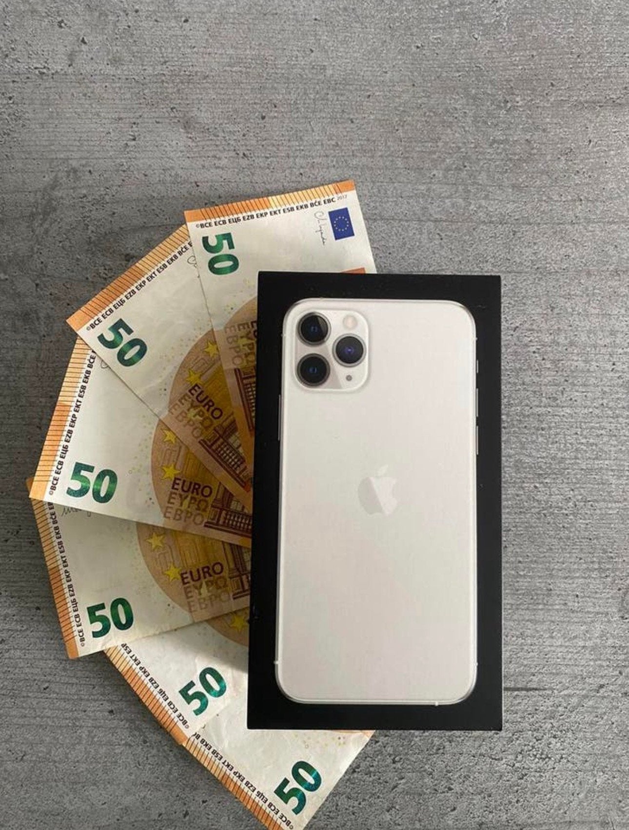 Cash voor phones, Ophalen of Verzenden, Zo goed als nieuw
