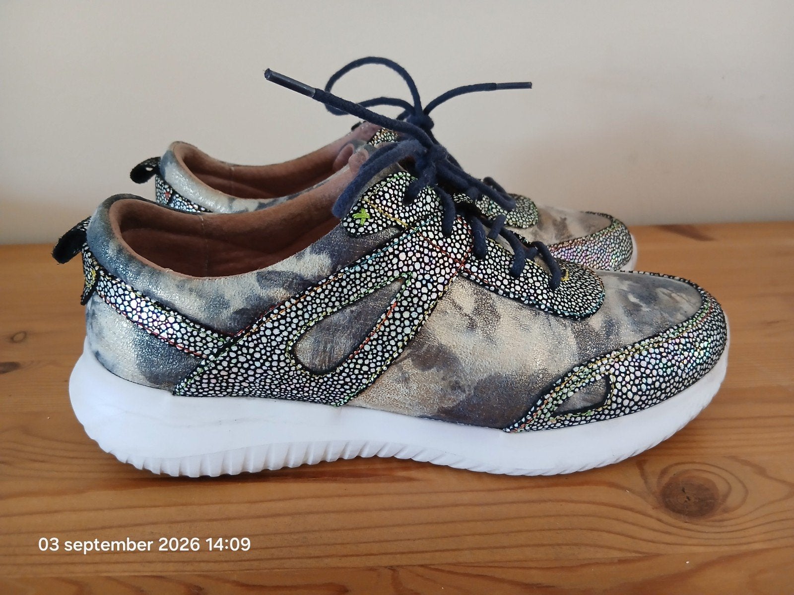 Laura Vita maat 38, Schoenen met lage hakken, Overige kleuren, Ophalen of Verzenden, Zo goed als nieuw