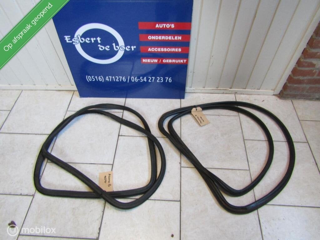Raamrubber achterruit opel ascona b en zeer veel onderdelen, Gebruikt, Opel, Ophalen of Verzenden, Opel