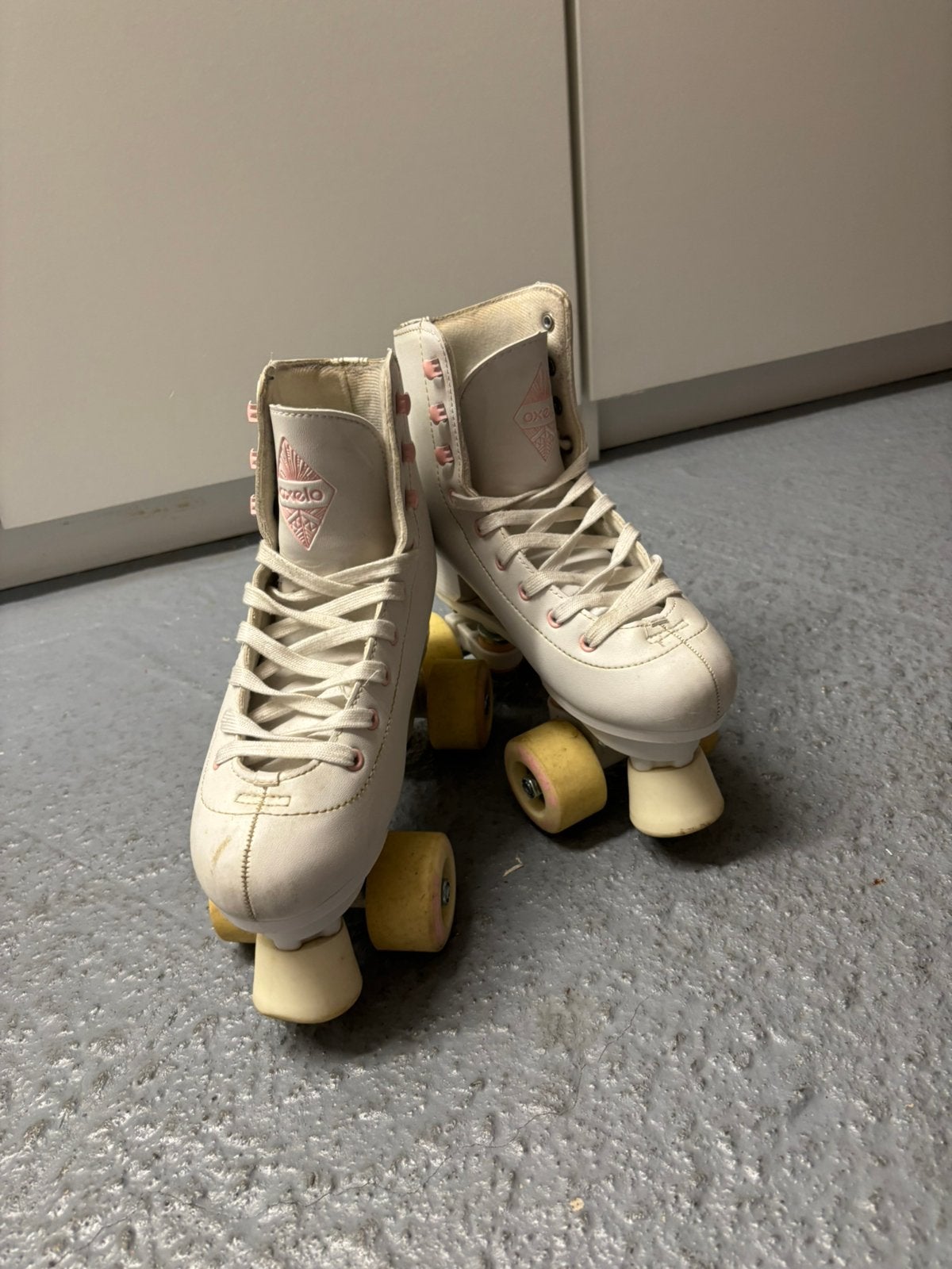 Witte rolschaatsen maat 37 decathlon, Ophalen, Gebruikt, Kinderen