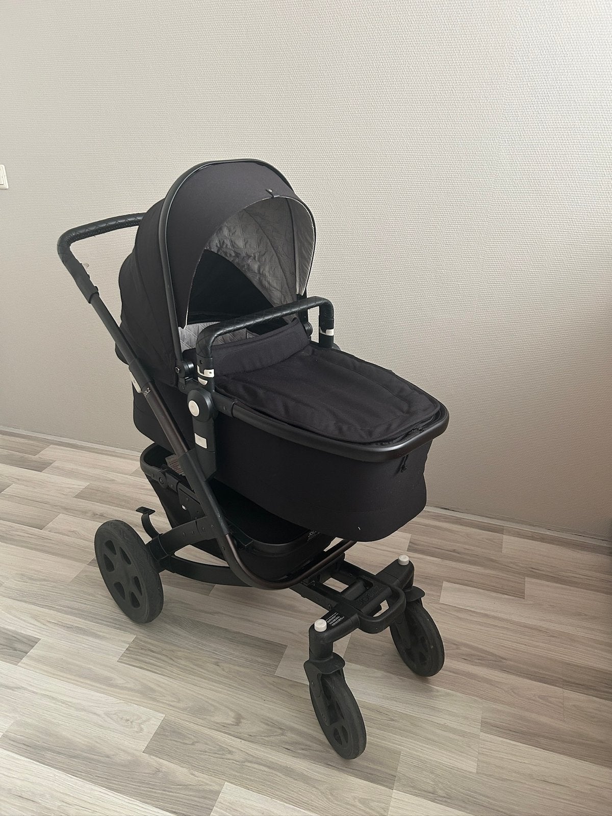 Foto 5 van Joolz Geo 2 kinderwagen zwart