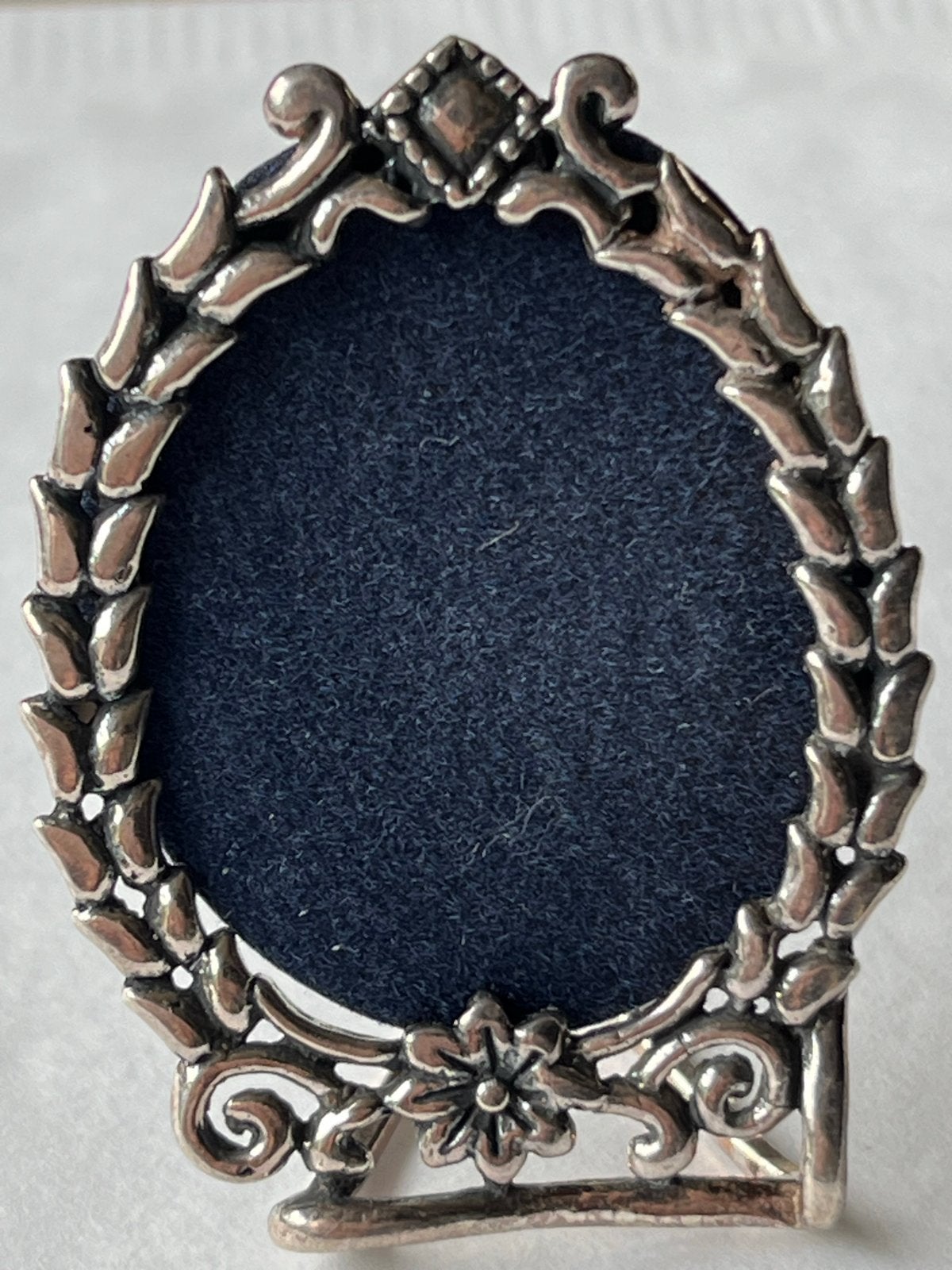 Leuk gekeurd zilveren fotolijstje 4,6 x 3,5 cm, Verzenden, Zilver