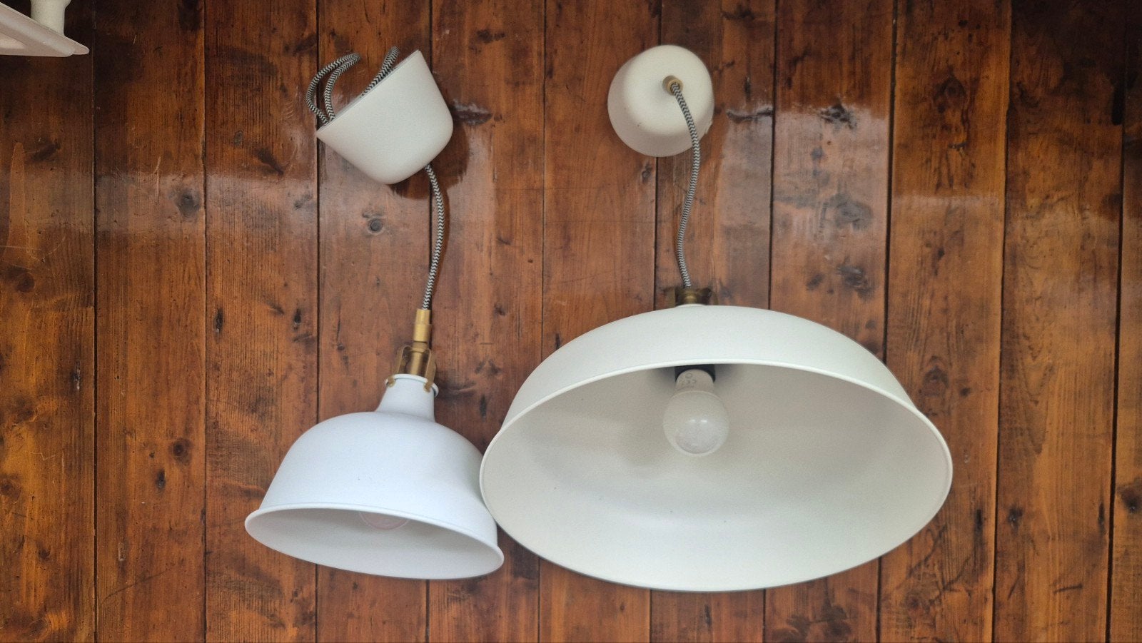 Set van 2 Witte Industriële Hanglampen Ikea Ranarp, Ophalen, Gebruikt, E27 (groot), Metaal