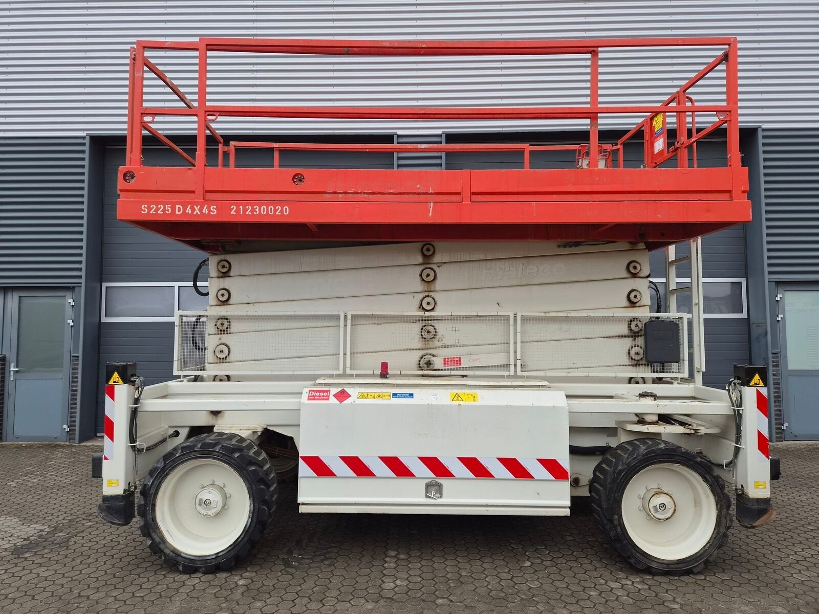 H.A.B S225 24D4WDS, 4x4 Deutz Diesel, 22.5m Height, 2011 sci