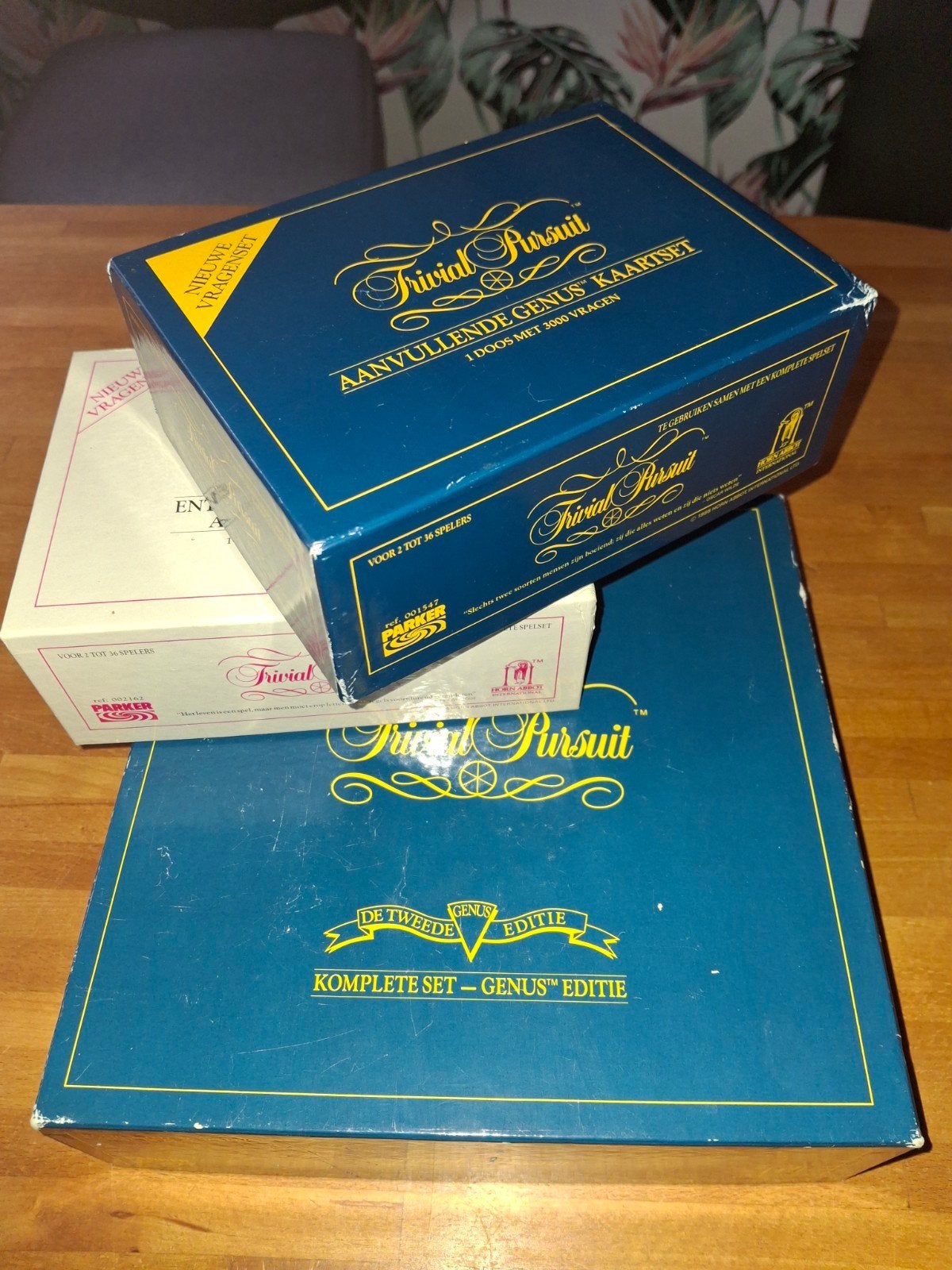 Trivial Pursuit Genus Editie & Uitbreidingen, Drie of vier spelers, Ophalen of Verzenden, Gebruikt, Parker