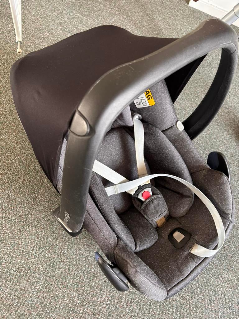 Maxi cosi bébé confort, Kinderen en Baby's, Autostoeltjes, Ophalen, Zo goed als nieuw, Isofix, 0 t/m 13 kg
