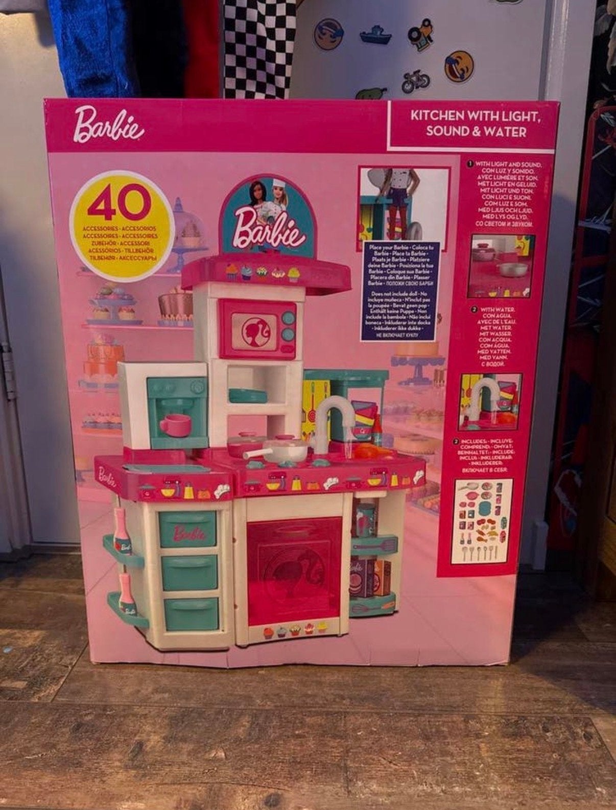 Barbie Keuken met Licht, Geluid & Water - 40 Accessoires, Kinderen en Baby's, Ophalen, Nieuw, Barbie