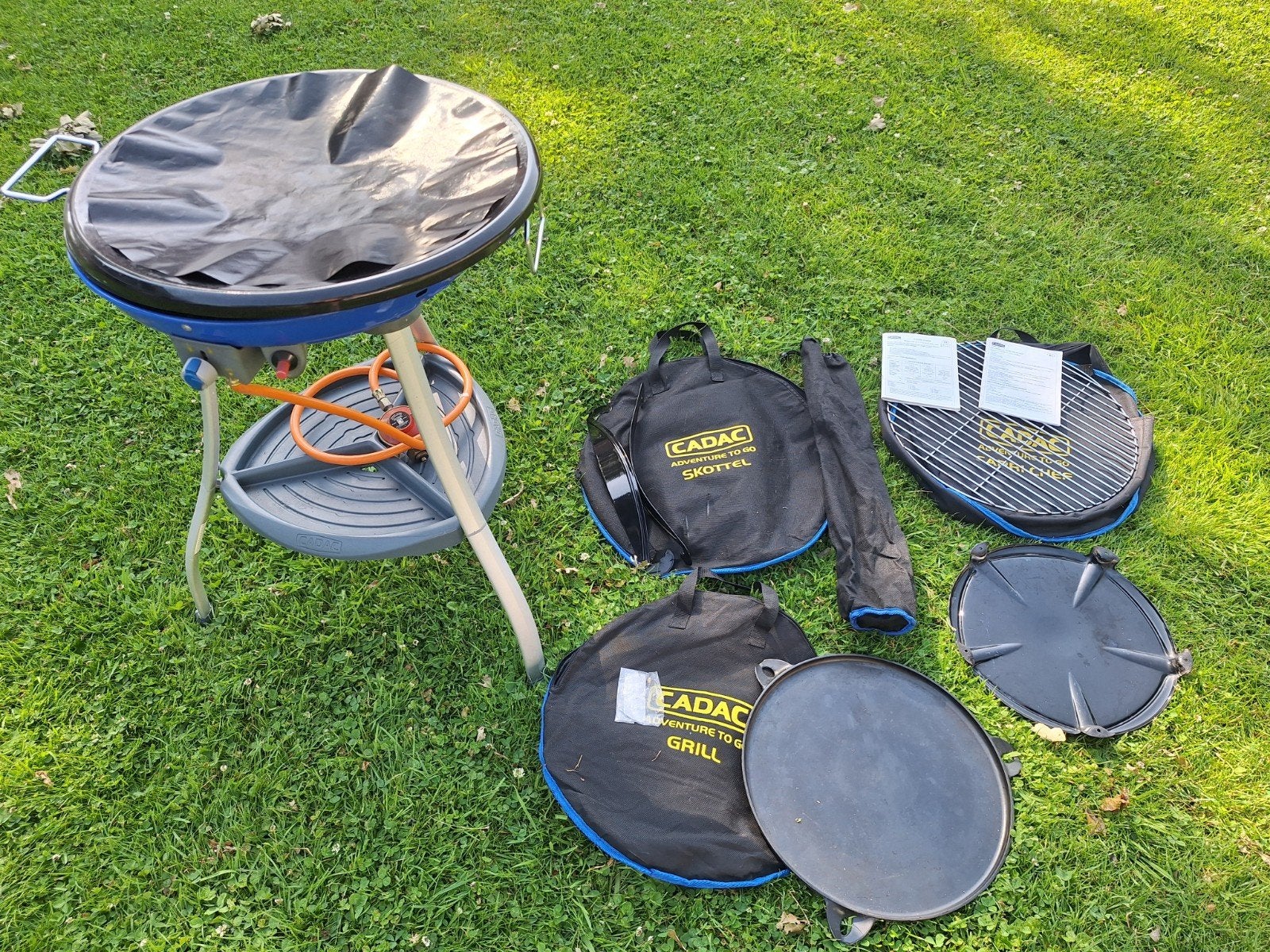 Cadac carri chef Skottelbraai met diverse accessoires, Ophalen of Verzenden, Gebruikt, Cadac