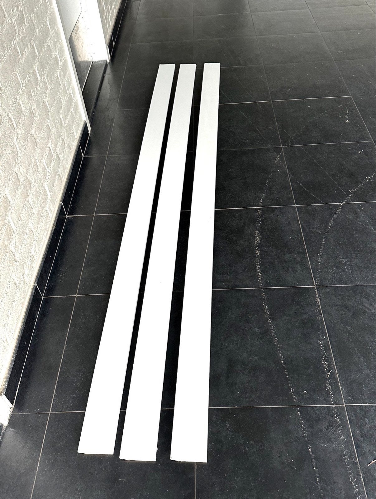 Muurplint 244 cm - 9/45mm, Ophalen, Nieuw, Mdf, 200 tot 250 cm