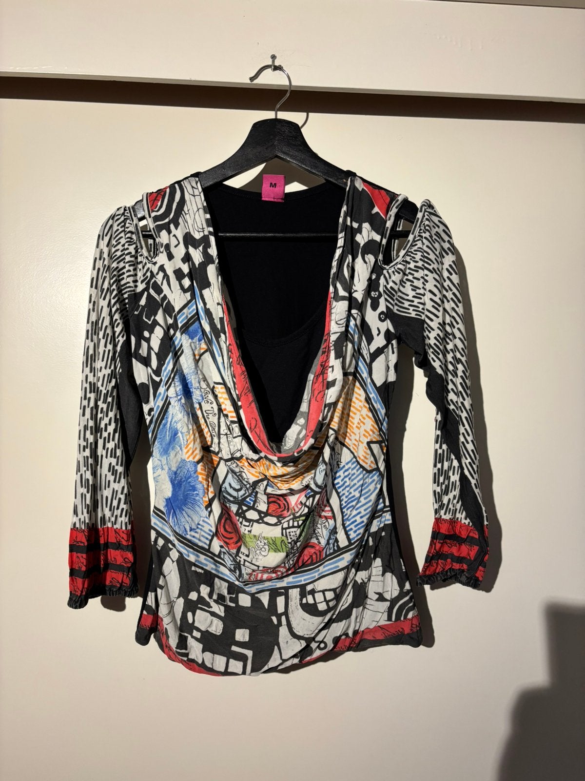 Prachtig save the queen blouse maat M, Kleding | Dames, Ophalen of Verzenden, Zo goed als nieuw, Maat 38/40 (M), Zwart